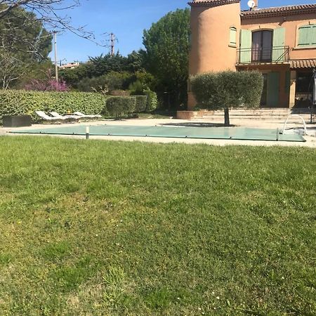 Villa Studio 30 M² à Lançon-Provence Extérieur photo