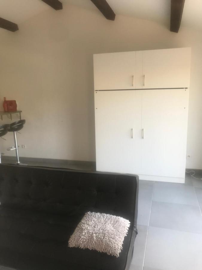 Villa Studio 30 M² à Lançon-Provence Extérieur photo